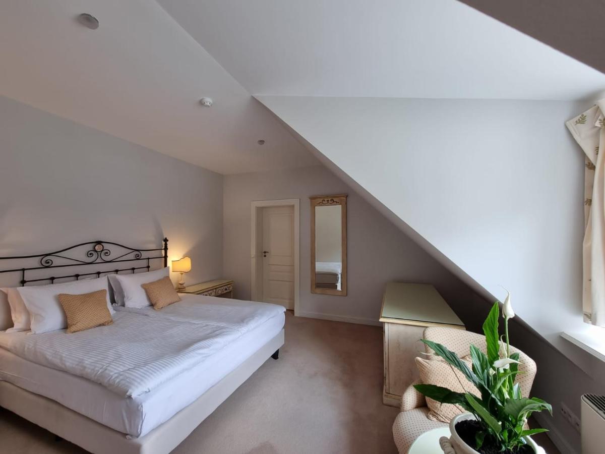 グダニスク Oliwska Dolina Bed & Breakfast エクステリア 写真